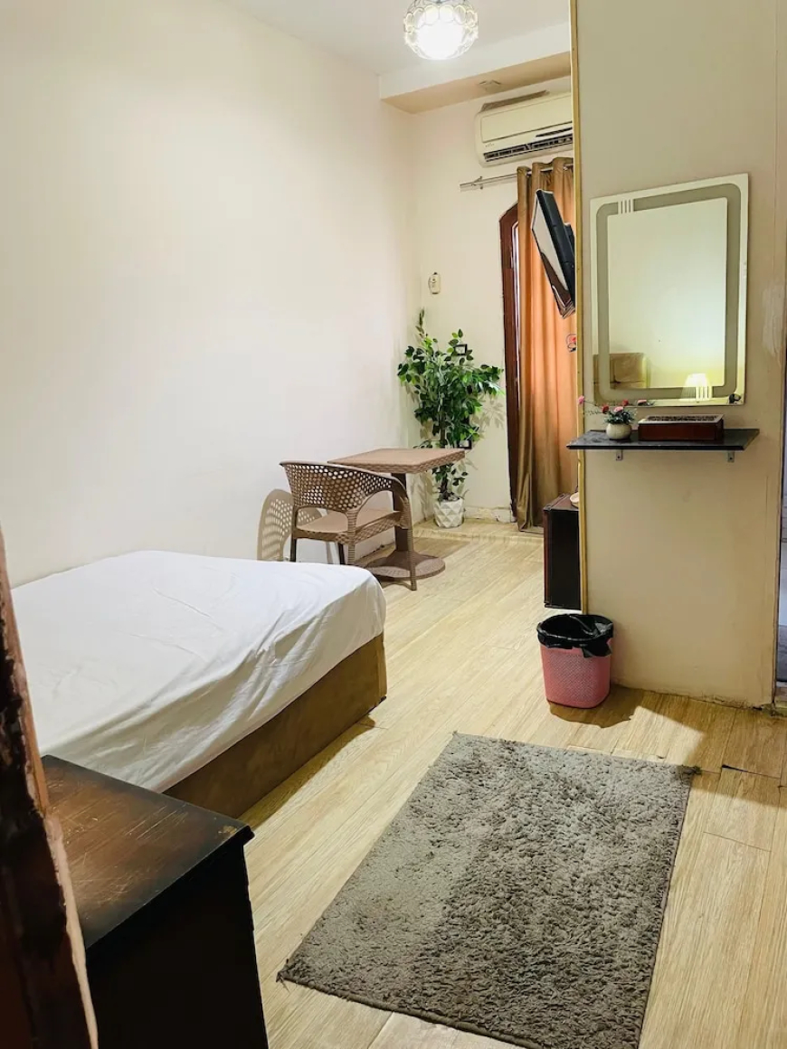 انغمس في عالم من الفخامة والسكينة: استكشاف آفاق جديدة للإقامة الراقية في Narmar Hotel